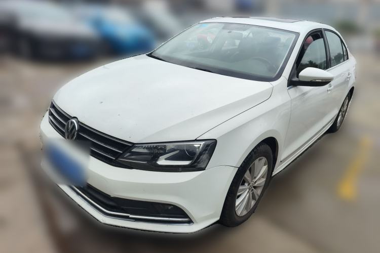 Used Volkswagen Sagitar 2015 230TSI Automatic Comfort Version