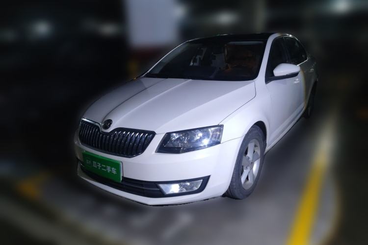 Used Skoda Octavia 2015 1.6L Automatic Yijun Edition