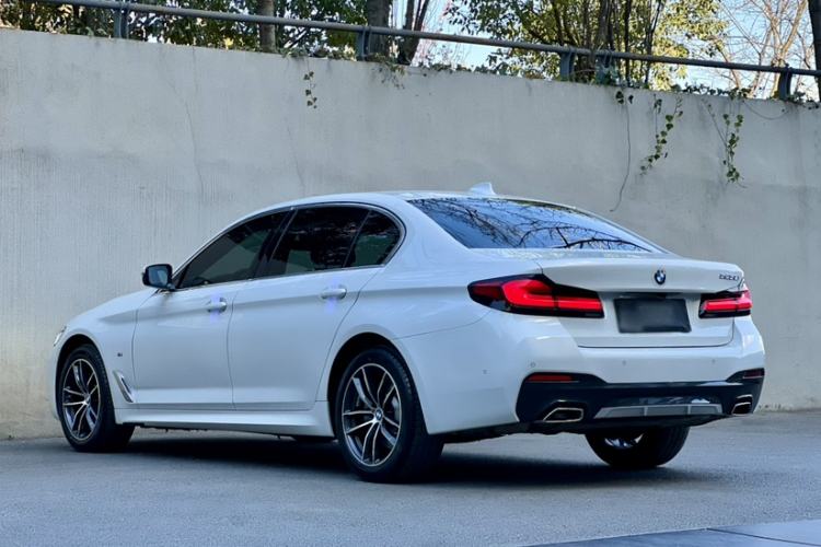 Used BMW 5 Series 2022 Second Facelift 525Li M Sport Package
