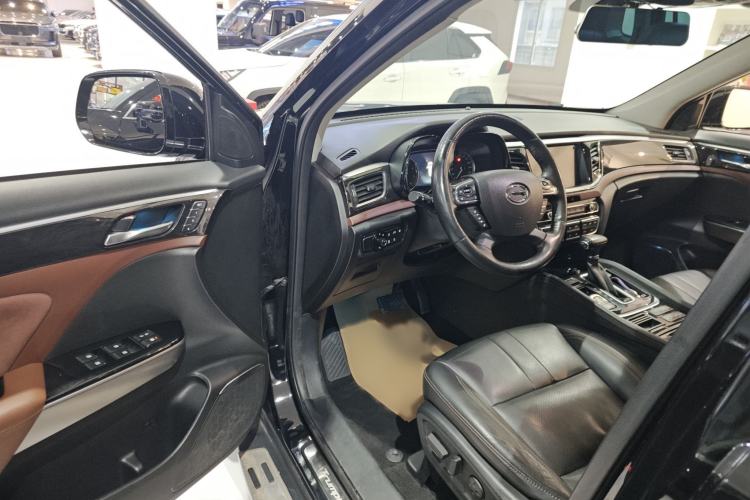 Used GAC Trumpchi GS8 2019 390T Two-Wheel Drive Luxury Smart Connectivity Version (7 Seats)