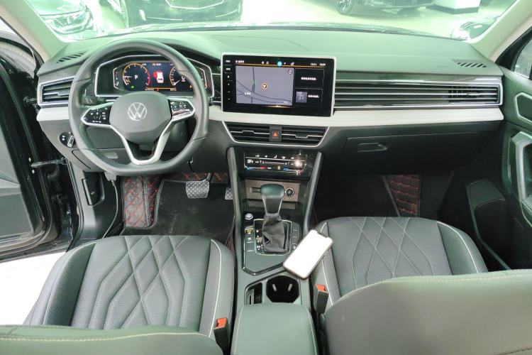 Used Volkswagen Tiguan L 2023 330TSI Automatic Two-Wheel Drive Smart Edition
