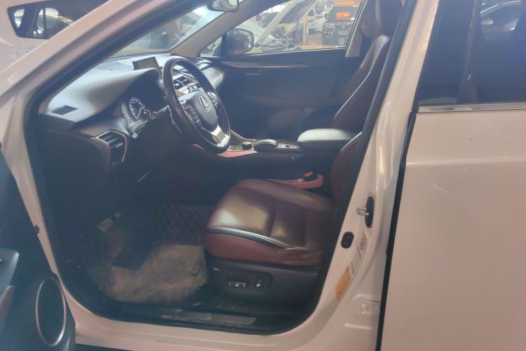 Used Lexus NX 2015 200T All-Wheel-Drive Fēngshàng Edition
