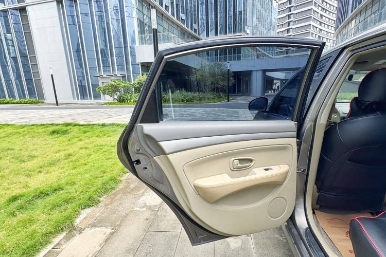 Used Nissan Sylphy 2012 Classic 1.6XE Automatic Comfort Edition
