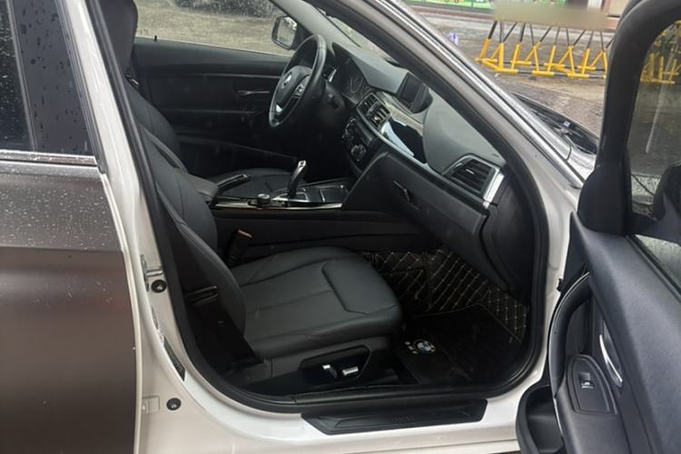 Used BMW 3 Series 2017 318Li Fashion Model