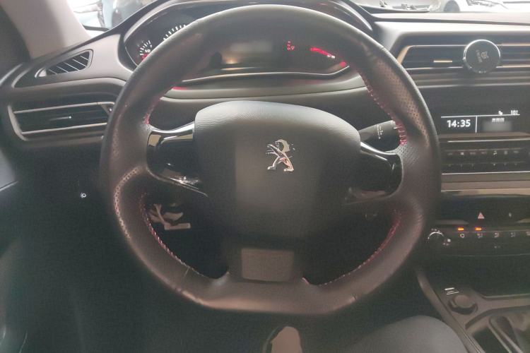 Used Peugeot 308 2016 1.6L Manual Fashion Edition