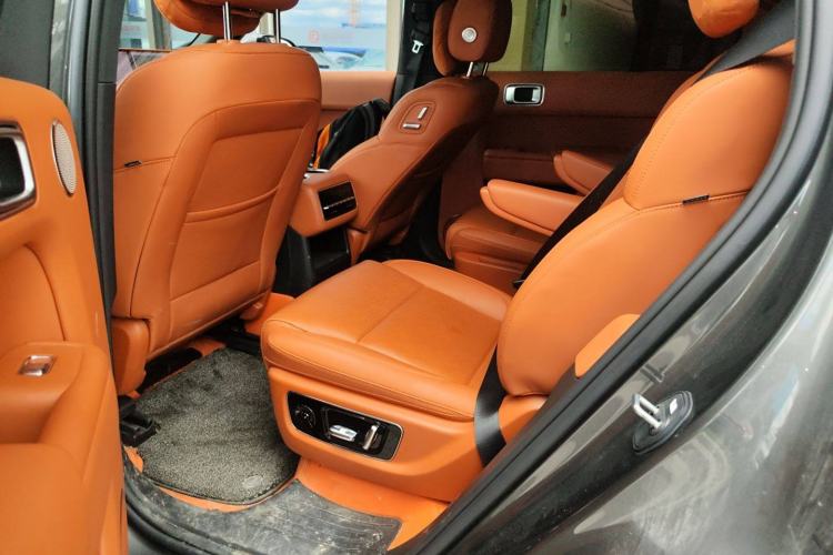 Used Li Auto L8 2023 Air model
