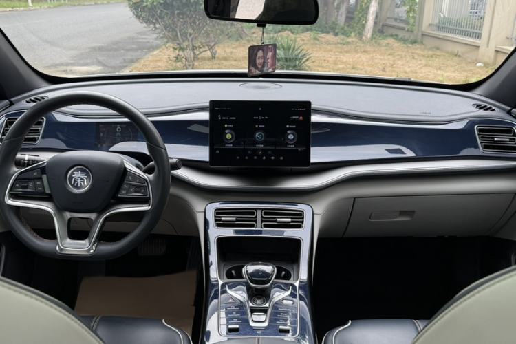 Used BYD Qin PLUS 2021 EV 400KM Luxury Model
