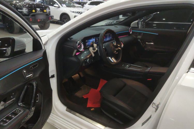 Used Mercedes-Benz A-Class 2024 Updated A 200 L Fashion Version
