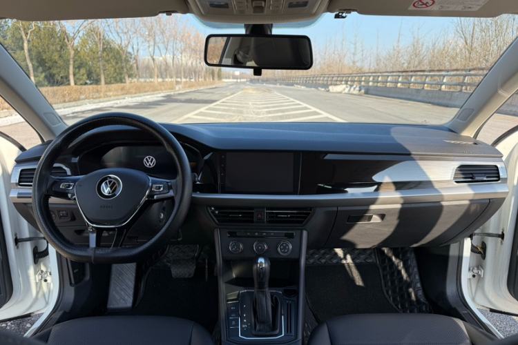 Used Volkswagen Lavida 2022 1.5L Automatic Comfort Edition
