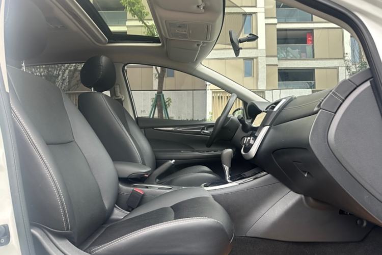 Used Nissan Tiida 2023 1.6L CVT Cool Dynamic Edition
