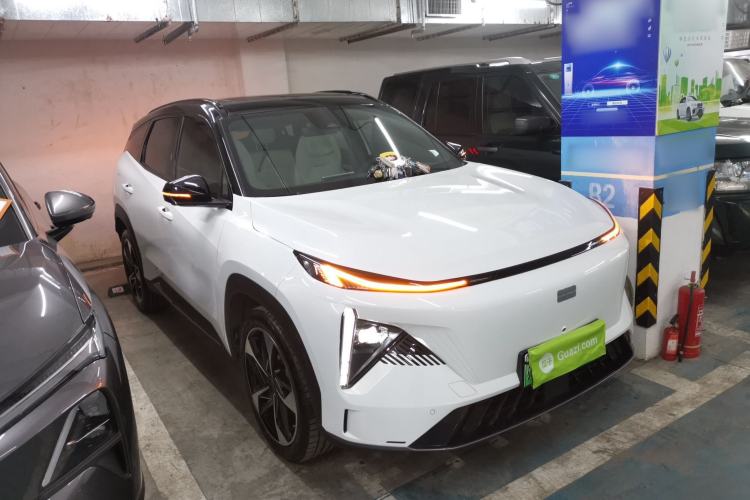 Used  L7 2023 1.5T 115 km Starship
