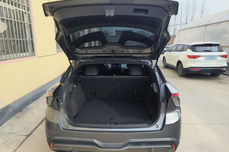 Used MG 4 EV 2022 425 km Luxury Edition