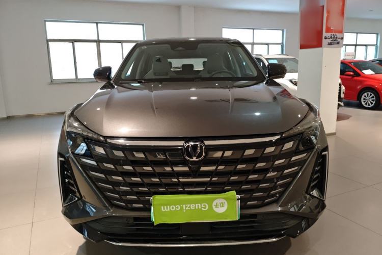 Used Changan UNI-Z New Energy 2024 Blue Whale Smart Electric iDD 125km Excellence Model
