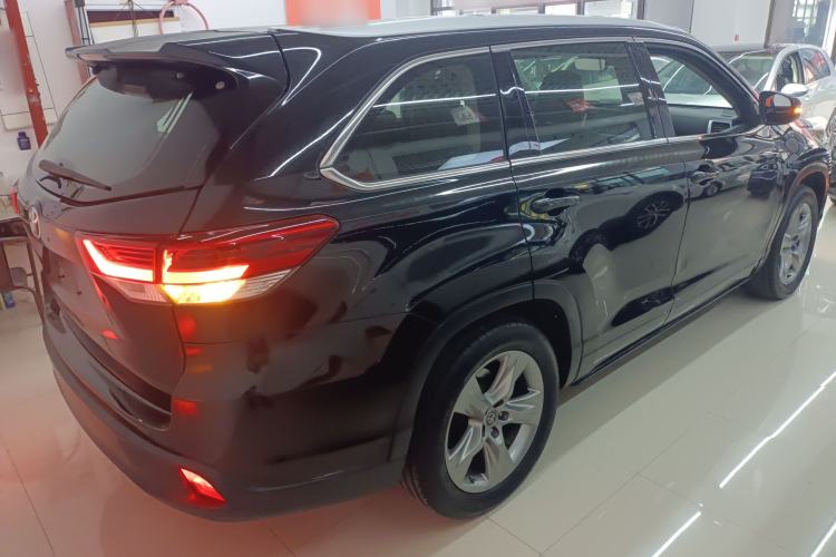 Used Toyota Highlander 2018 2.0T Four-Wheel Drive Prestige Version 7 Seats China VI Standard