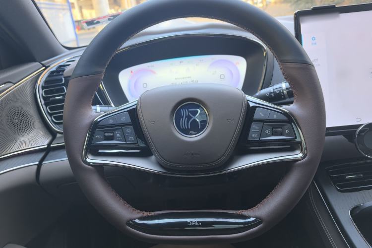 Used BYD Han 2023 DM-i Champion Edition 121KM Prestige Model