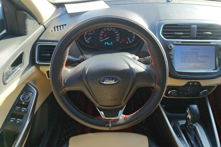 Used Ford Escort 2015 1.5L Automatic Comfort Model
