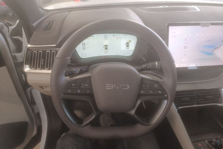 Used BYD Song PLUS New Energy 2025 DM-i 112KM Prestige Model
