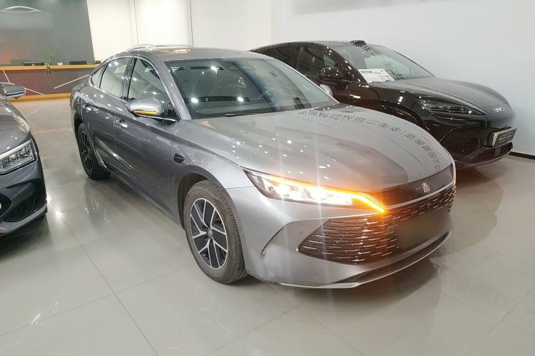 Used BYD Qin L 2025 DM-i Smart Drive 120KM Leading Model