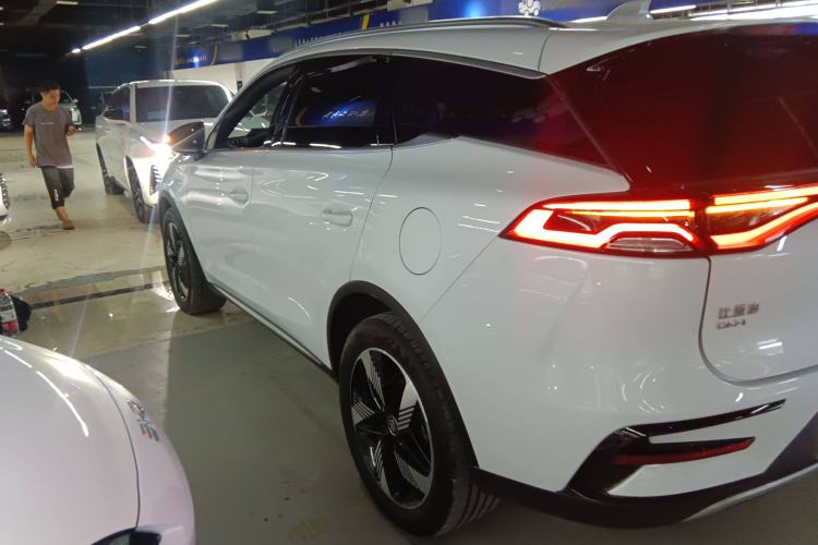 Used BYD Tang New Energy 2023 DM-i Champion Edition 112KM Prestige Model
