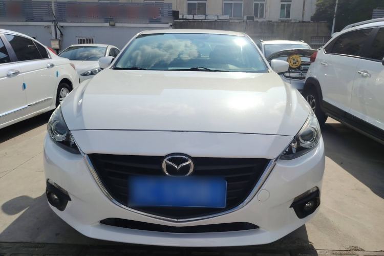 Used Mazda Mazda 3 Axela 2014 Sedan 1.5L Automatic Luxury Model

