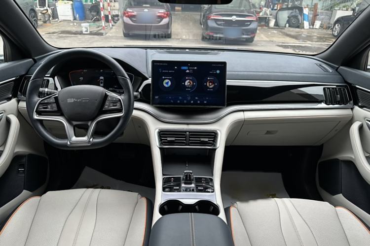 Used BYD Song PLUS New Energy 2023 Champion Edition DM-i 110KM Flagship PLUS
