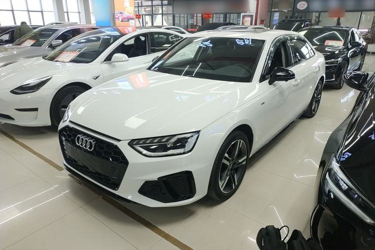 Used Audi A4L 2022 40 TFSI Luxury Dynamic Model