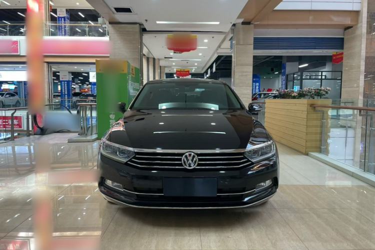 Used Volkswagen Magotan 2019 330TSI DSG Luxury Version China VI Standard
