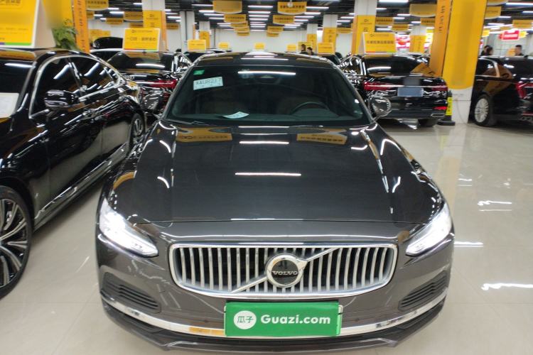 Used Volvo S90 New Energy 2022 T8 eDrive Hybrid Luxury Edition
