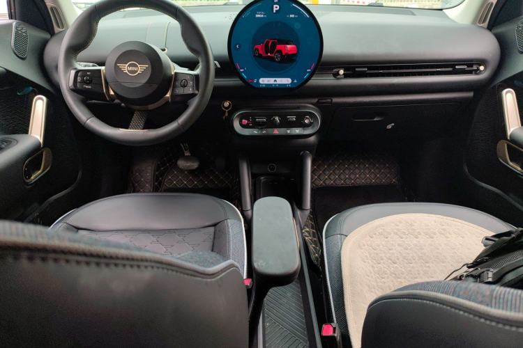 Used MINI Electric MINI ACEMAN 2024 E Classic Edition
