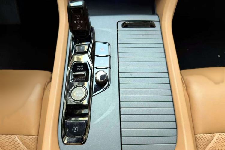 Used Lynk & Co 09 EM-P 2021 2.0T PHEV Halo Six-Seater