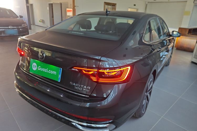 Used Volkswagen Sagitar 2023 300TSI DSG Excellence Edition
