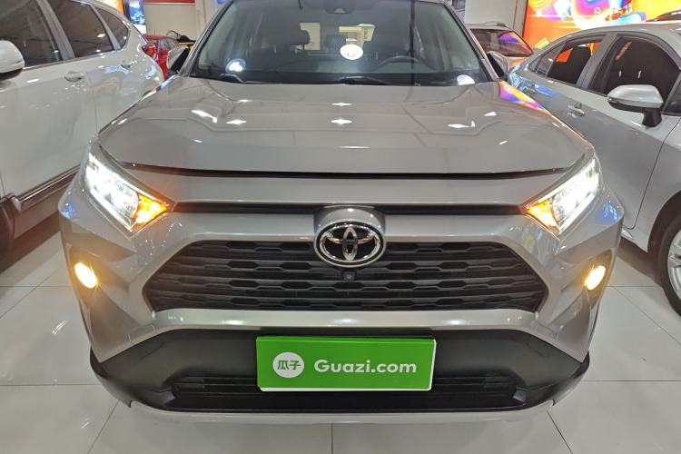 Used Toyota RAV4 2020 2.0L CVT Two-Wheel Drive Fashion Edition
