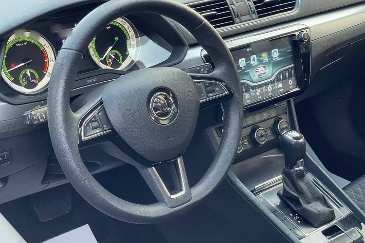 Used Skoda Superb 2018 TSI330 DSG Comfort Edition China VI Standard
