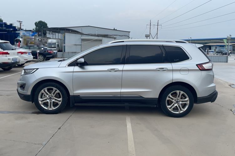 Used Ford Edge 2015 2.0T GTDi 4x4 High-Grade Model
