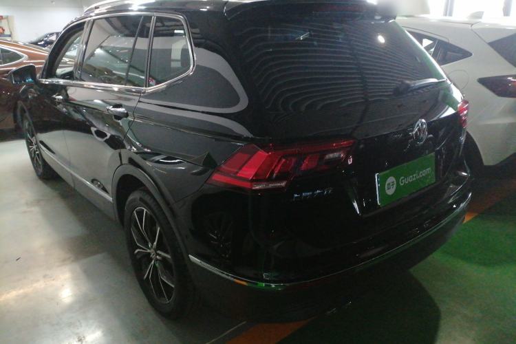 Used Volkswagen Tiguan L 2019 Revised 330TSI Automatic Two-Wheel Drive Smart & Luxury Edition China VI Standard
