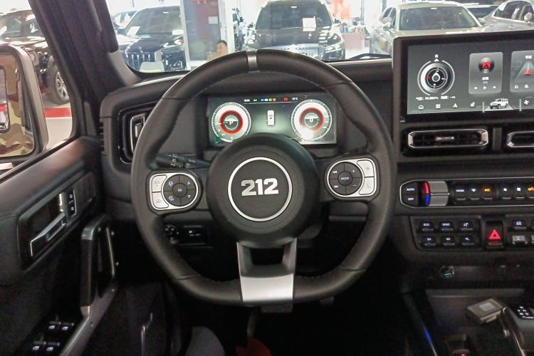 Used  T01 2024 2.0T Explorer
