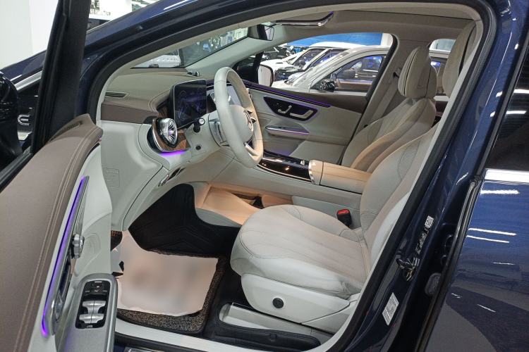 Used Mercedes-Benz EQE SUV 2023 350 4MATIC Pioneer Edition
