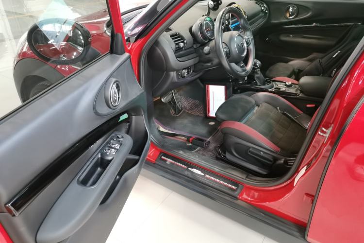 Used  Clubman 2018 1.5T COOPER Racing Driver