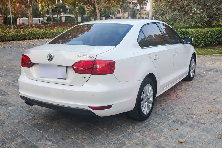 Used Volkswagen Sagitar 2014 1.4TSI Automatic Luxury Model
