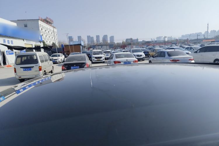 Used Venucia V DD-i 2023 110 km iE Version
