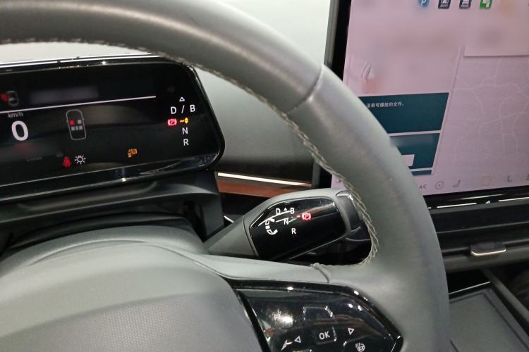 Used Volkswagen ID.UNYX 2024 Pro Long-Range Version
