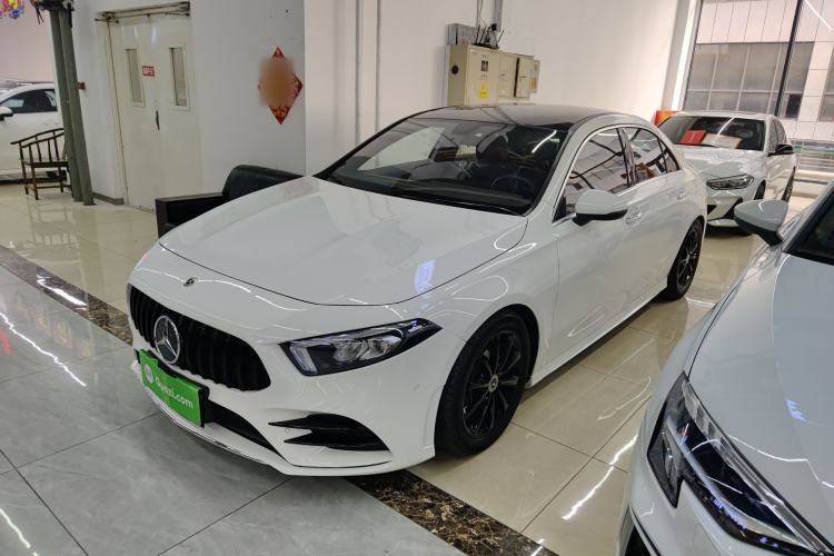 Used Mercedes-Benz A-Class 2021 A 200 L Sport Sedan Fashion Model
