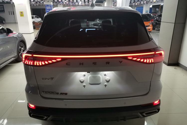 Used Chery Tiggo 8 PRO 2024 Champion Edition 290T Two-Wheel Drive Peak Version 5 Seats
