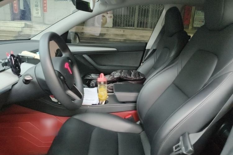 Used Tesla Model Y 2024 Rear-Wheel-Drive Version
