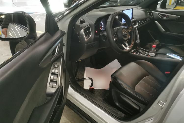 Used Mazda CX-4 2018 2.0L Automatic Two-Wheel Drive Blue Sky Dynamic Version China V Standard