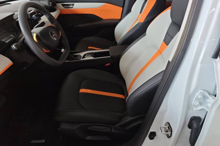 Used Dongfeng Aeolus Yixuan 2023 1.5L Automatic Glory Edition
