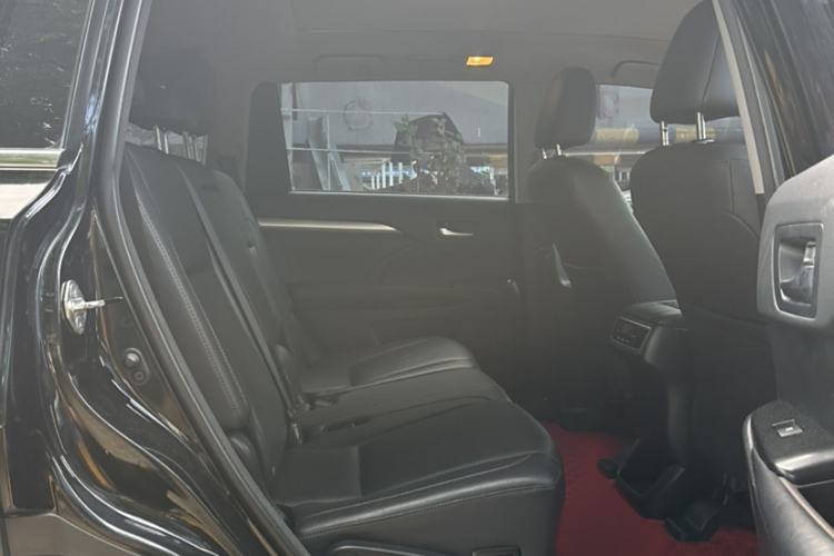 Used Toyota Highlander 2017 2.0T Two-Wheel Drive Luxury Edition 7 Seats
