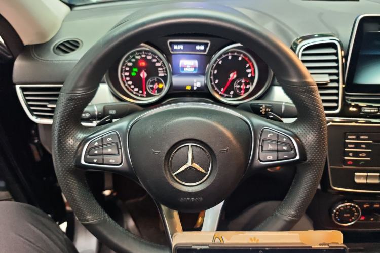 Used Mercedes-Benz GLE Coupe 2015 GLE 320 4MATIC Coupe SUV
