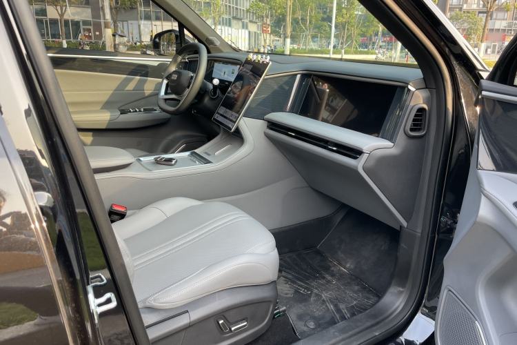 Used  L7 2025 EM-i 115km Exploration Edition