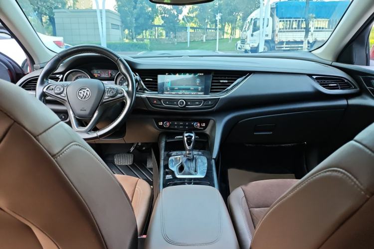 Used Buick Regal 2017 20T Luxury Model
